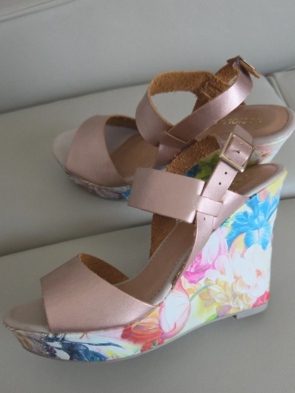 Sociology Pink Floral-Print Wedge Sandals Size 10